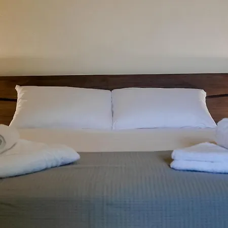 Mk Hospitality Каламата
