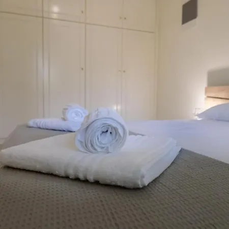 Mk Hospitality Каламата
